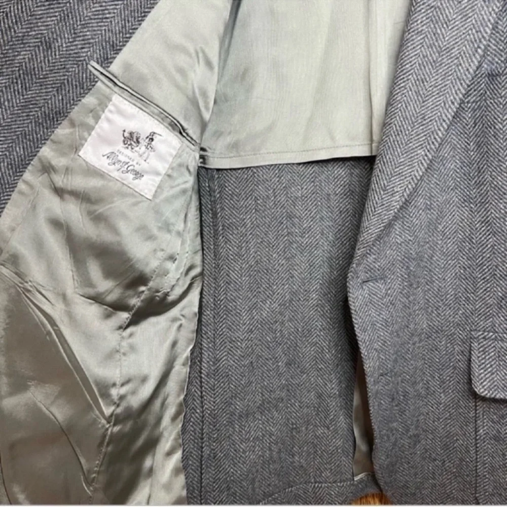 Allyn St. George Wool Herringbone Sports Blazer